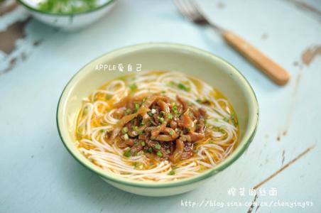 榨菜肉丝面的做法 最爱家常味儿:榨菜肉丝面