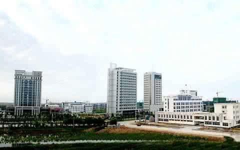 连云港市赣榆县天气 连云港赣榆县 4 连云港市赣榆区 - 山清水秀 气候宜人 素有“黄海明珠” “徐福故里”之美名 江苏近海第一区 江苏沿海经济带和东陇海产业带开发的东部交汇点 东滨黄海的海州湾_连