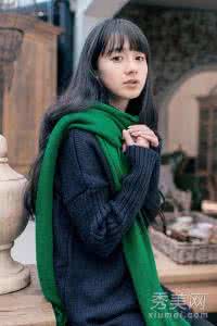魔术围巾108种系法 美女围巾25种系法