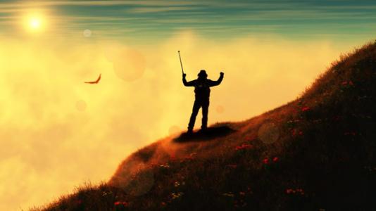 组织爬山活动方案简单 爬山——最简单的塑形方式