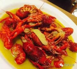 咸蛋黄小龙虾 棉花糖小龙虾、咸蛋黄小龙虾…魔都吃货这是要上天啊！看完流下一吨口水！