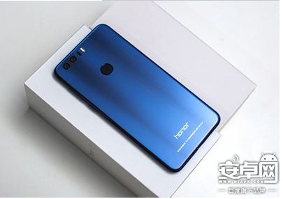 华为p10和三星s7edge 三星s7 edge详细评测 华为荣耀8和三星s7选哪个好？三星s7和荣耀8详细区别对比评测