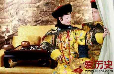 孝庄太后 揭秘：孝庄太后如何在密室政治中玩弄4个男人