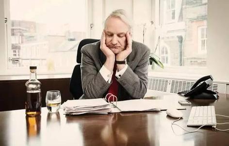 类风湿关节炎发病原因 关节炎发病原因 久坐族成为关节炎高发人群