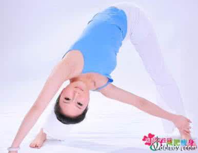启华荞麦明目安神枕 手指瑜伽 一个手指瑜伽动作,安神明目,不花一份钱