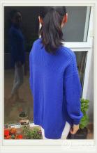 宝蓝色上衣搭配 套头衫 看衣仿衣----宝蓝色美丽诺羊毛高领套头,新增编织说明
