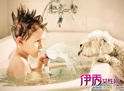 训练狗狗听话的诀窍 狗狗洗澡预备工作及小诀窍