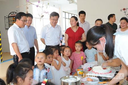 看望刚生完孩子的产妇 看望刚生完孩子的朋友 【看望朋友 - 小丝制作《010》】