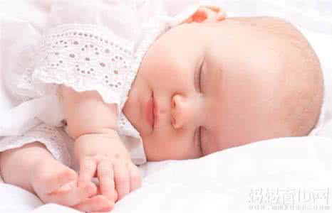 三个月宝宝睡眠时间 十一个月宝宝睡眠时间 十一个月的宝宝睡眠不好怎么办能缓解?