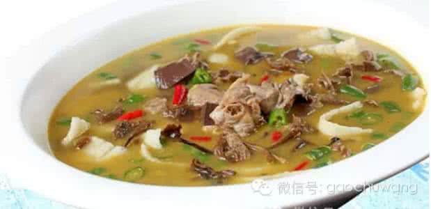 青椒炒面筋  泼辣牛肉,手抓排骨,青椒面筋鸡,沸腾肝片,农家扣酥肉