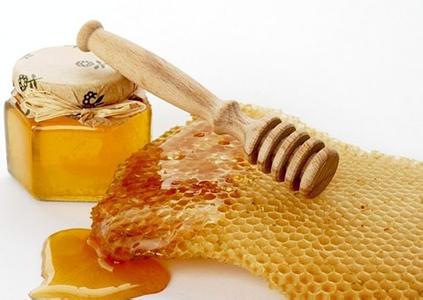 养肝护肝的食物 养肝护肝的食物 秋季养肝护肝的食物有这些