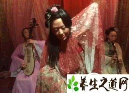 古代青楼女子房术大全 古代文人如何在青楼女子们的身体上写香艳诗词