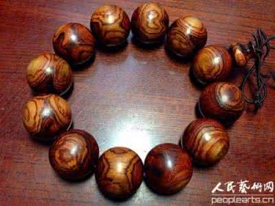 紫檀柳 涨知识：紫檀柳到底哪里不如海南黄花梨？