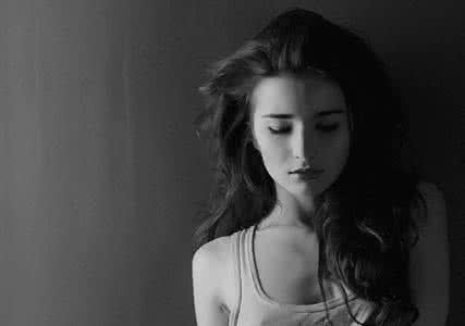 安慰伤心的人的话 10句话，独自伤心谁人懂