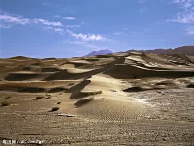 形容景色壮丽 景色壮丽的意思 沙漠壮丽景色——《使至塞上》