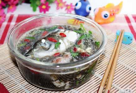 紫菜蛋花汤 鱼头紫菜蛋花汤