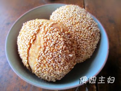 香的掉渣的烧饼做法 香的掉渣的夹肉麻酱烧饼