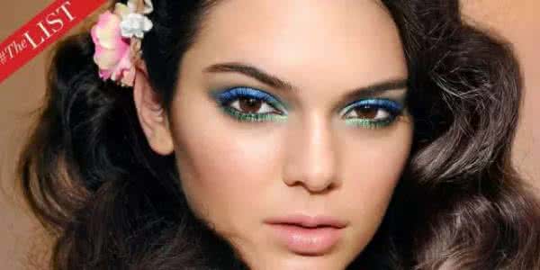 范海蓝 2016早春范get：亮红丰唇、海蓝眼妆、超低发髻