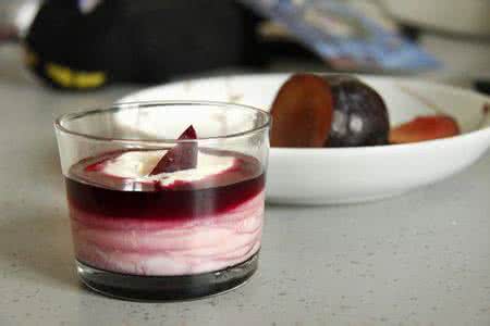 红酒酸奶清肠减肥法 红酒酸奶清肠减肥法 DIY红酒酸奶 清肠便秘“救世主”