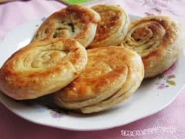 芝麻油酥饼的做法 本土麻油酥饼的做法