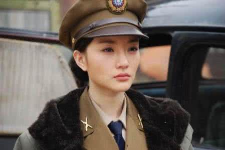 女特务审讯男人手段 惊人手段 美貌女特务竟是这样培养的