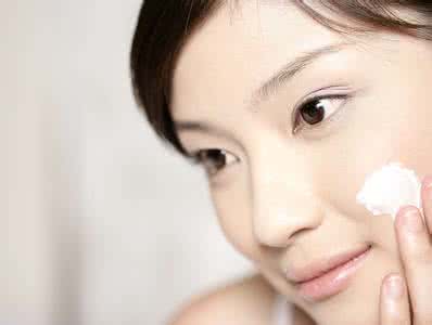 我二十岁皮肤就老化了 保养皮肤的二十种方法，二十岁再不注意就晚了