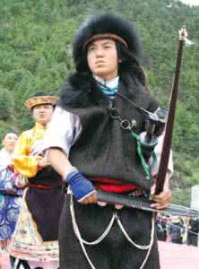 大师的手艺与绝活 珞巴族猎人有哪些绝活手艺 珞巴族狩猎风俗