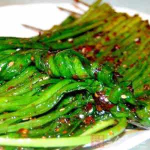 韭菜盒子的做法 韭菜的做法 美味韭菜为您增强体质