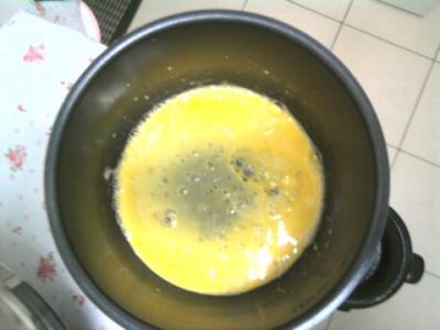 电高压锅做蛋糕的方法 高压锅做蛋糕的方法 电高压锅做蛋糕方法 电高压锅做蛋糕食谱