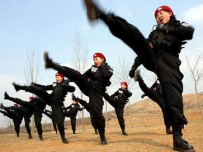 美军海豹突击队 武警散打冠军 教你美军“海豹突击队”用过的擒拿绝技