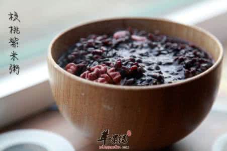 紫米粥的功效与作用 紫米粥的功效与作用 紫米有什么功效?每天吃点紫米可减重降脂