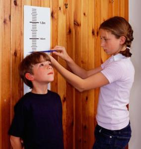 9种情况的孩子可能长不高_3大方法帮助孩子长高