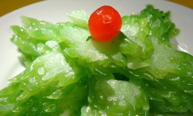 苦瓜降血压吗 夏季苦瓜减肥降压有奇效 这个夏季不一样的苦涩味道