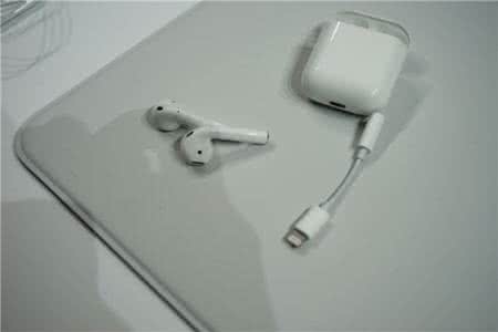 7plus耳机怎么用 iPhone耳机怎么用?