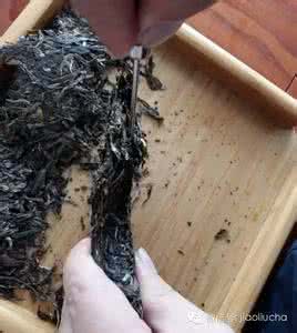拆茶饼技巧 拆茶饼的2个方法：暴力与温柔一刀。