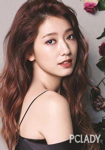 朴信惠妆容 朴信惠妆容画法：朴信惠的晕眼妆实力圈粉