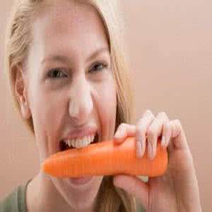 经期可以吃胡萝卜吗 经期紊乱 胡萝卜吃太多可致经期紊乱