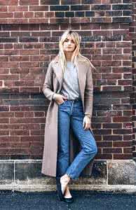 洛奇雪花大衣配色 冬天必备大衣时髦穿搭 不会配色?这样几组经典配色,让冬天的时髦更简单些!