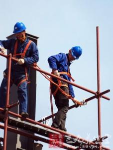 清洁女工之死 清洁女工血汗钱被抢光 高空作业的注意事项