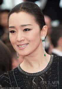 蔡诗芸骨子里网盘下载 女星红毯俏发 凌乱随性媚到骨子里
