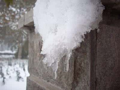 雪上加霜 雪上加霜前一句是什么？