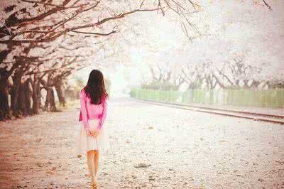 生命中的空白演讲稿 生命总有空白，给人生一个微笑的理由吧~