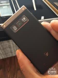 三星note3手电筒在哪 三星W2014有手电筒功能吗？