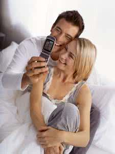 夫妻床上生活用品 夫妻床上生活技巧与大家分享