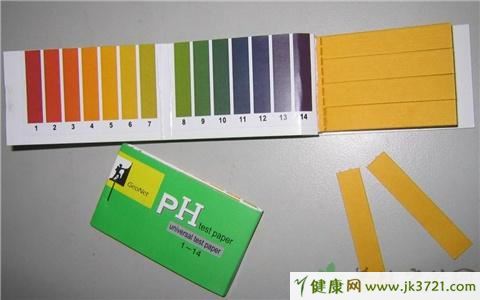 尿检ph值5.0正常吗 尿液ph值多少正常 尿检ph值 尿液中的ph值多少是正常