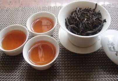 乌龙茶是什么茶 乌龙茶是什么茶 口干舌燥喝乌龙茶什么体质喝什么茶