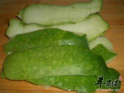 干冬瓜皮的作用与功效 冬瓜皮的功效与作用