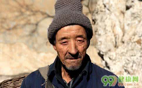 180岁老人长寿的秘诀 长寿老人的秘诀 韩国老人长寿的秘诀