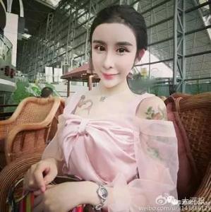 李蒽熙的最后一个微博 蛇精女是什么意思