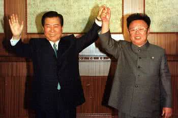 金正日糟蹋朝鲜美女 朝鲜领导人金正日 朝鲜领导人金正日为什么不喜欢朝鲜女性穿裤子